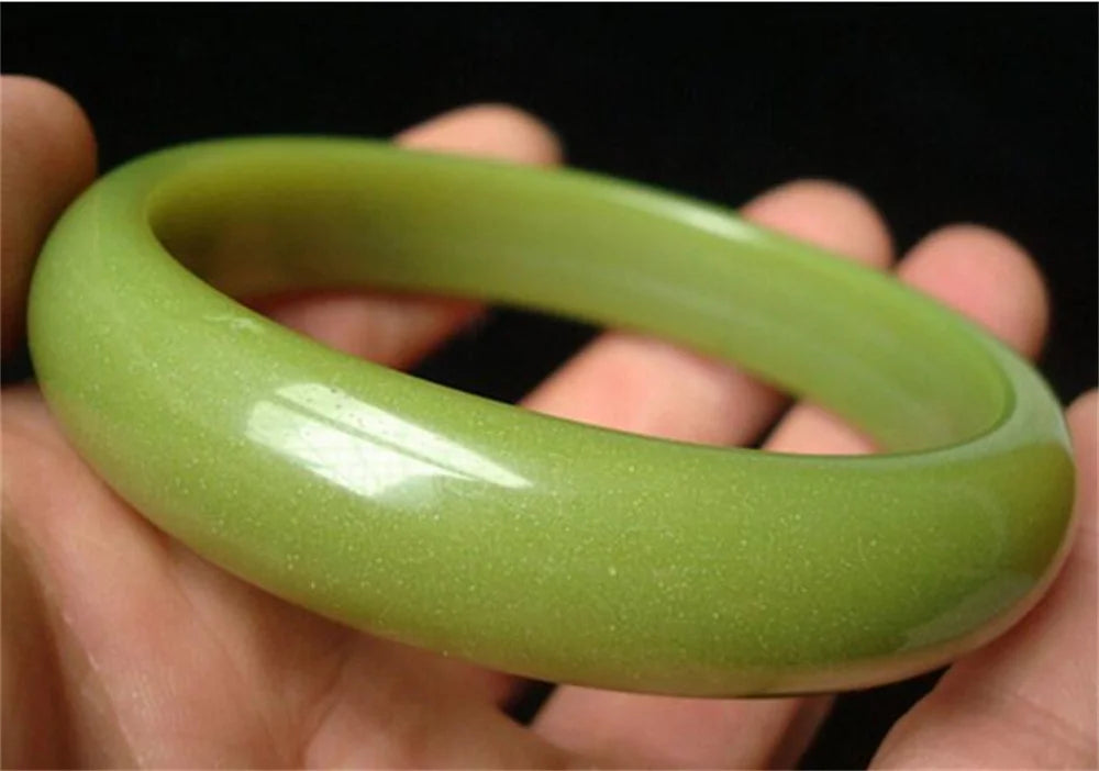 Natural Wide Fluorite Luminous Bracelet – 19–22mm Glow-in-the-Dark Gemstones