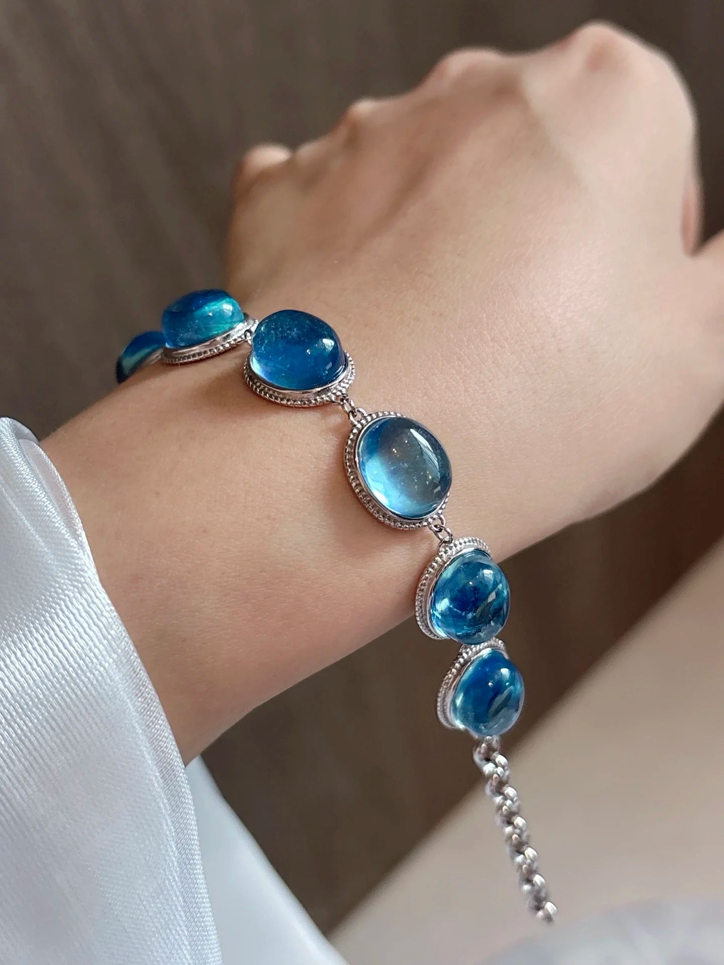Blue Aquamarine Flower Beads Bracelet – Natural 14x13mm for Women & Men